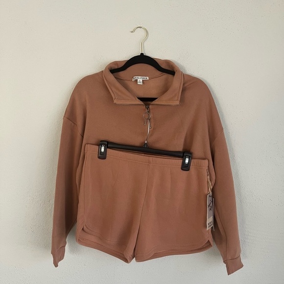 MORAL Fiber Junior Super Soft Sweatshirt And Short Set, Size Large - Picture 2 of 6